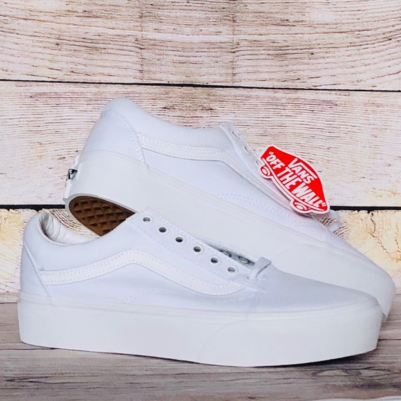 Vans Shoes - NEW VANS OLD SCHOOL PLATFORM WOMENS 9.5 / Mens 8